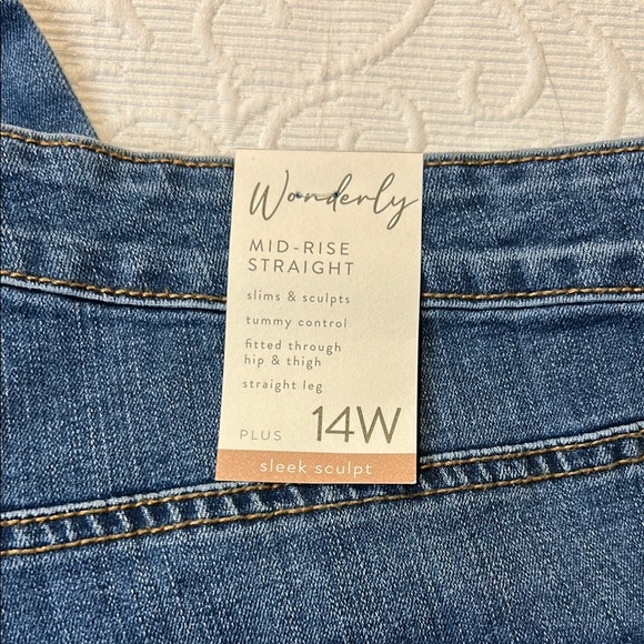 Wonderly Mid-Rise Straight Blue Jeans. NWT 14W - Picture 2 of 9